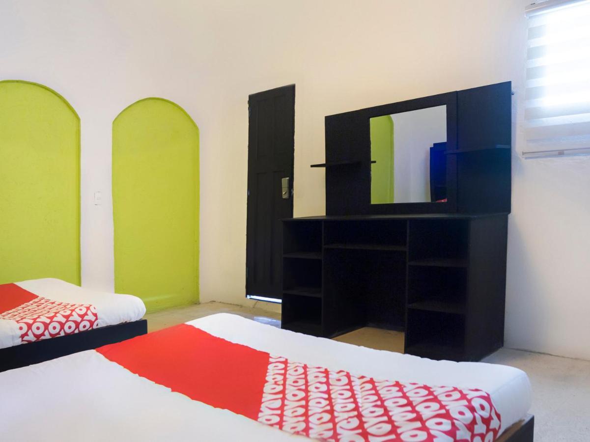 Oyo Hotel Hare Krishna Монтеррей Экстерьер фото