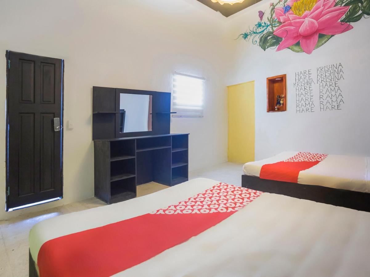 Oyo Hotel Hare Krishna Монтеррей Экстерьер фото